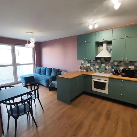 Apartment Zoo Arena Near Airport Free Parking Lodz